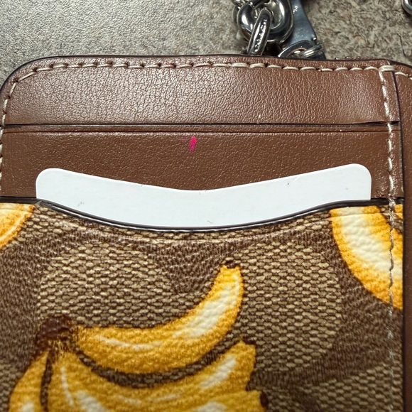 Coach banana print wallet - Picture 2 of 5
